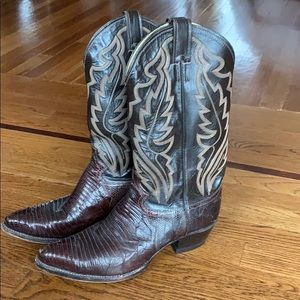 Justin men’s cowboy boots